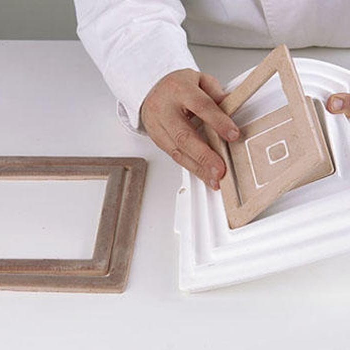 Insert Decor Kvadrat skapar kantiga fyllningar i din tårta. Användning