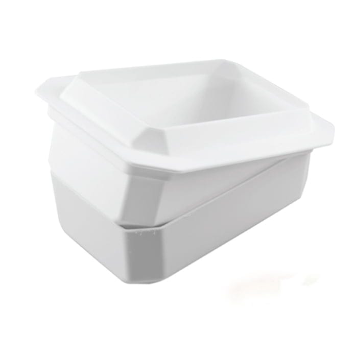 Tesoro 1300 silikonform för tårta från Silikomart Mått: 170x104 h 80 mm Volym: 1300 ml