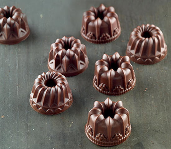 SCG19 - Fantasia - silikonform för minisockerkakor 6,5ml ploppade